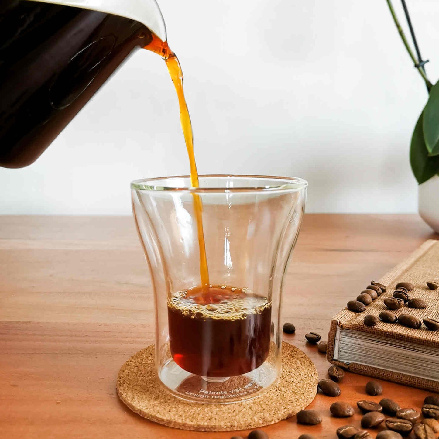 
                  
                    Specialty Coffee Filterkaffee: Entdecke die Kunst der perfekten Zubereitung von Filterkaffee. Genieße jeden Tropfen mit diesem Premium-Kaffee
                  
                