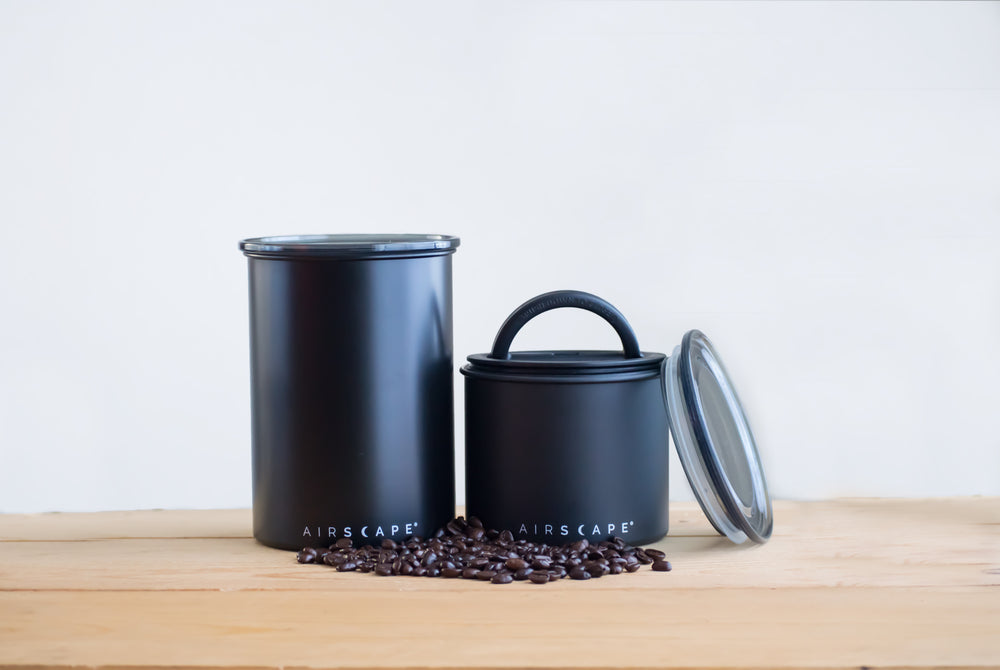 
                  
                    Airscape® Edelstahl-Aromabehälter klein, schwarz matt
                  
                